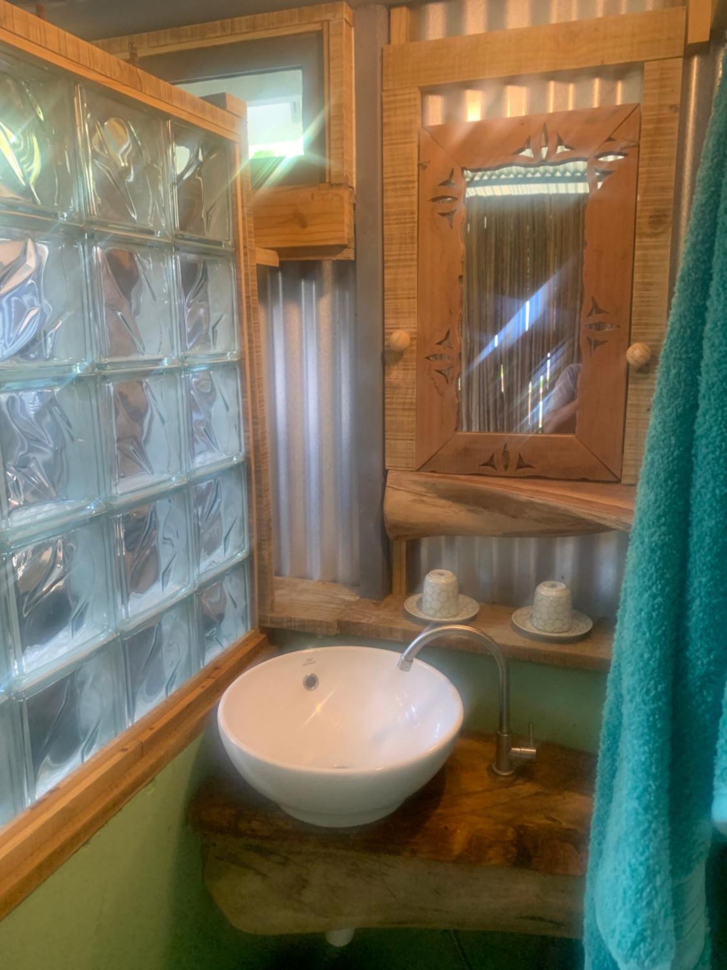 Lily Pad Lodge Bambou エクステリア 写真